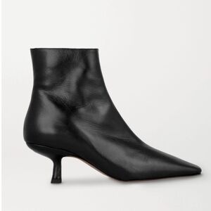 Lange Boot from By Far